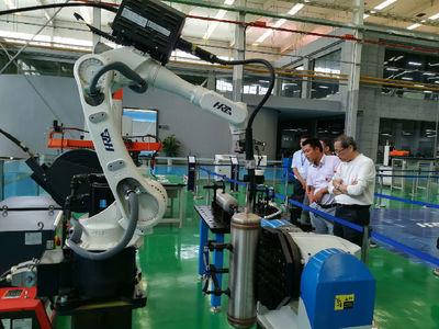 跨界融合促发展 无锡太湖学院物联网工程学院领导赴哈工大机器人集团考察交流物联网技术研发